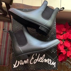 Sam Edelman Matte black water resistant booties